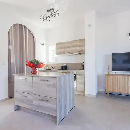 Le Trois Mc - Appt Climatisé Proche De La LʼÎle-Rousse