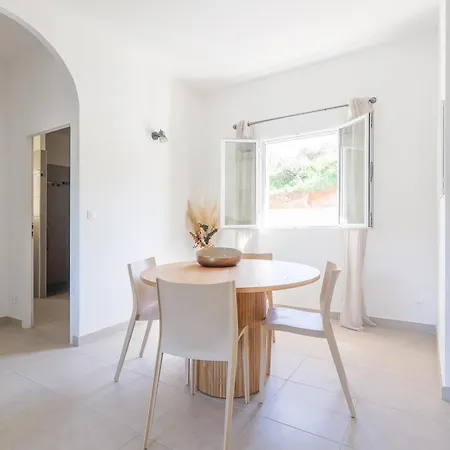 Le Trois Mc - Appt Climatise Proche De La LʼÎle-Rousse